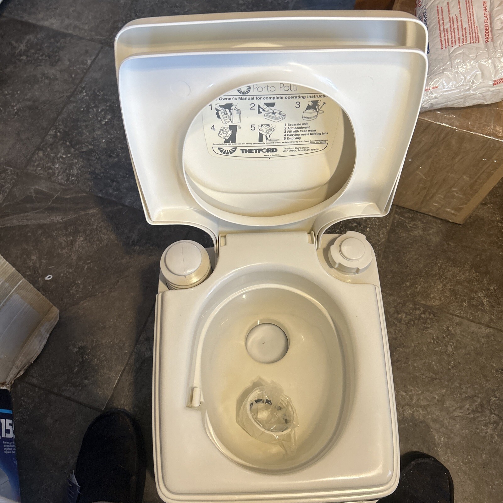 THETFORD MODEL 155 PORTA POTTI PORTABLE TOILET 4.3 GALLONS BRAND NEW!!!