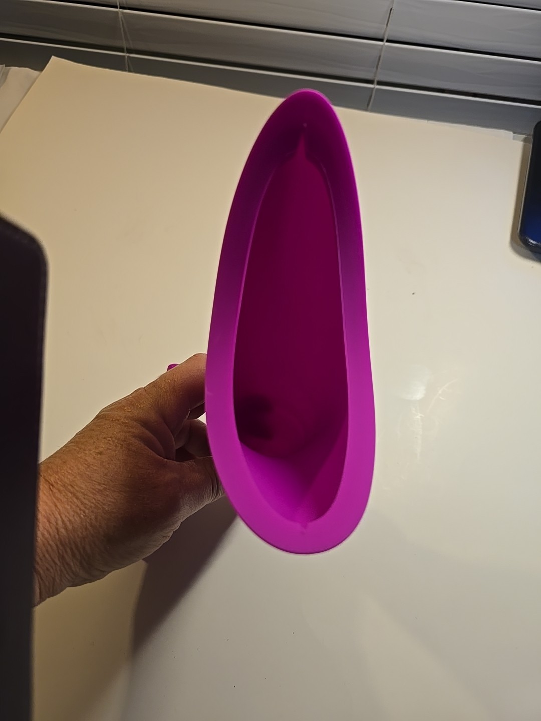 Women’s Portable Urinal Medical Urination Device Purple New Soft Silicone Travel