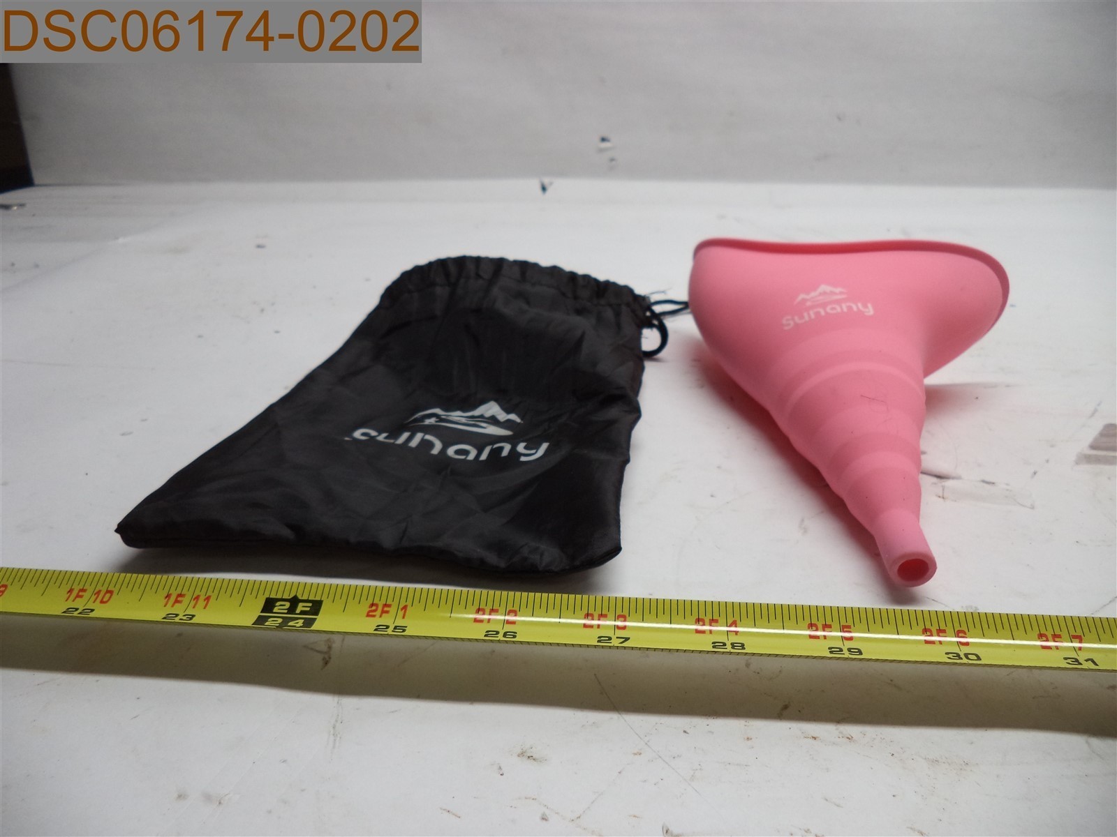 Sunany Female Urination Device, Pink, Silicone