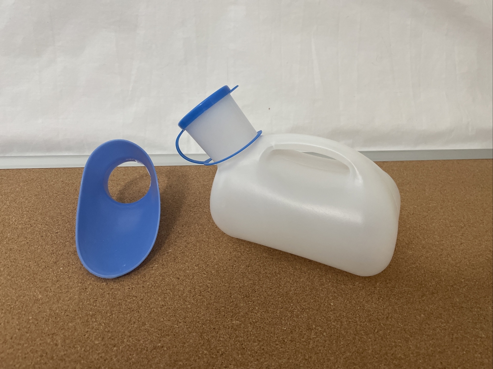 FANCY 1000ml Portable Mobile Urinal for Travel Camping – e828