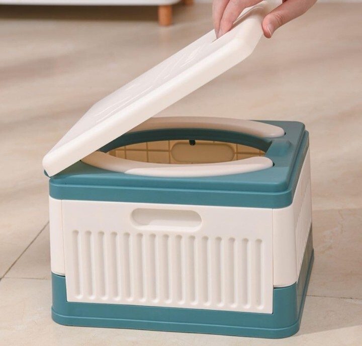 Foldable Portable Toilet for Travel and Emergencies Boy’s Or Girls Todlers
