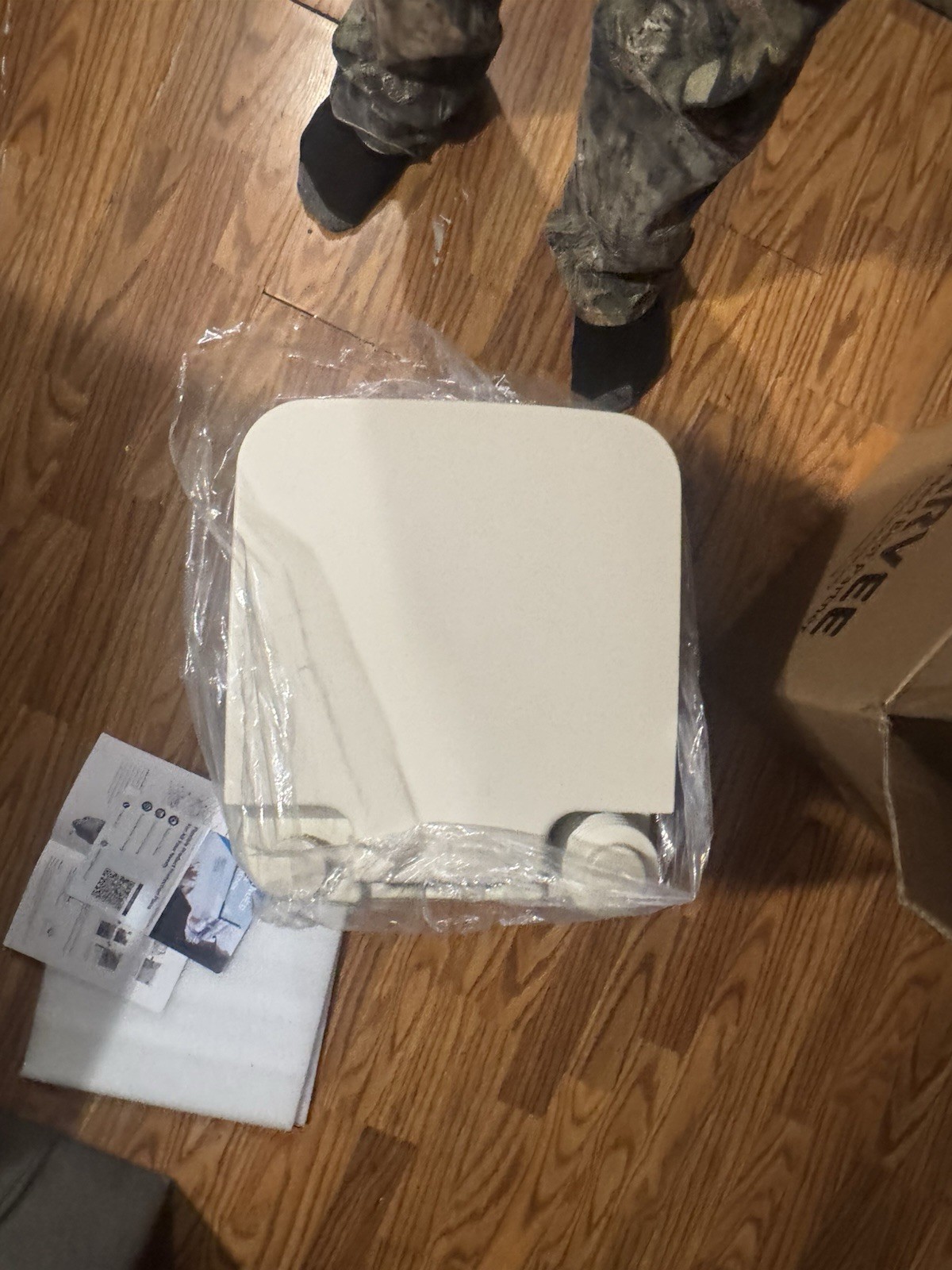 GARVEE Portable Flush Camping Toilet 20L (5.3 Gallon) – NEW IN BOX