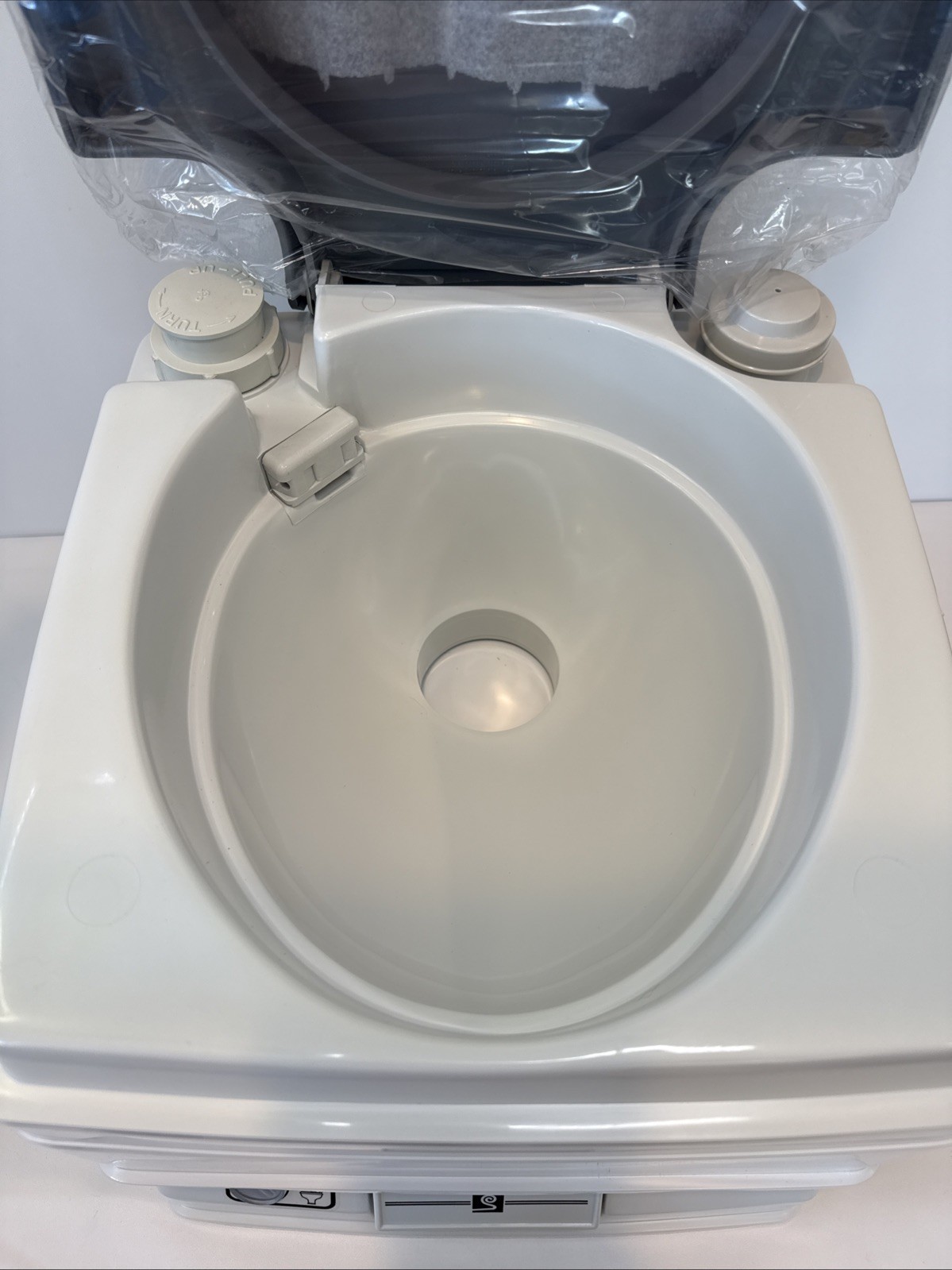 NEW Passport Potty 8L SpaceSaver Portable Toilet #6001 – 2.1 US Gallons USA NIB