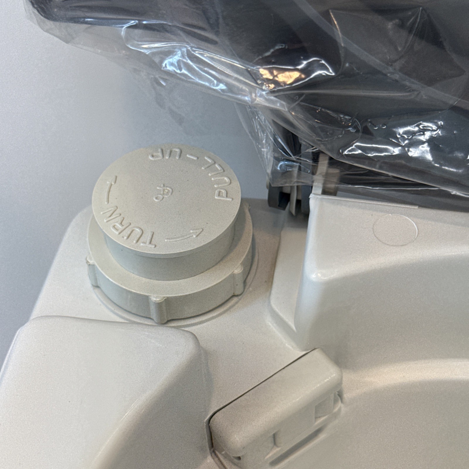 NEW Passport Potty 8L SpaceSaver Portable Toilet #6001 – 2.1 US Gallons USA NIB