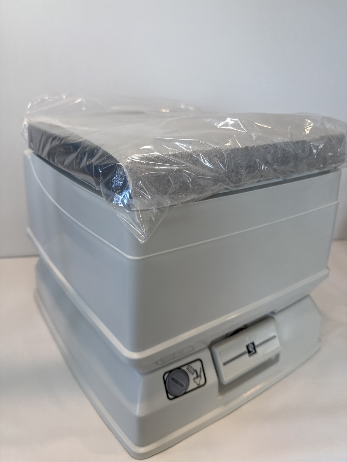 NEW Passport Potty 8L SpaceSaver Portable Toilet #6001 – 2.1 US Gallons USA NIB