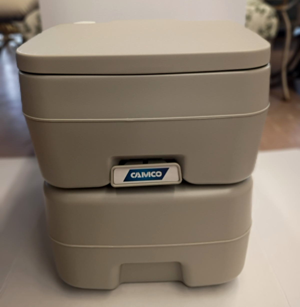 CAMCO Portable Toilet NEW 5.3 Gallon Potty Hand Flush Camping, RV, Hiking, Outdo