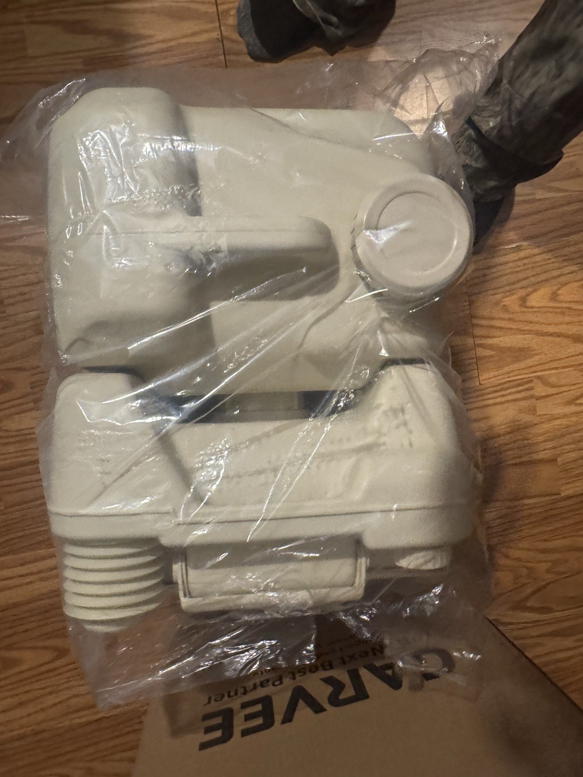 GARVEE Portable Flush Camping Toilet 20L (5.3 Gallon) – NEW IN BOX