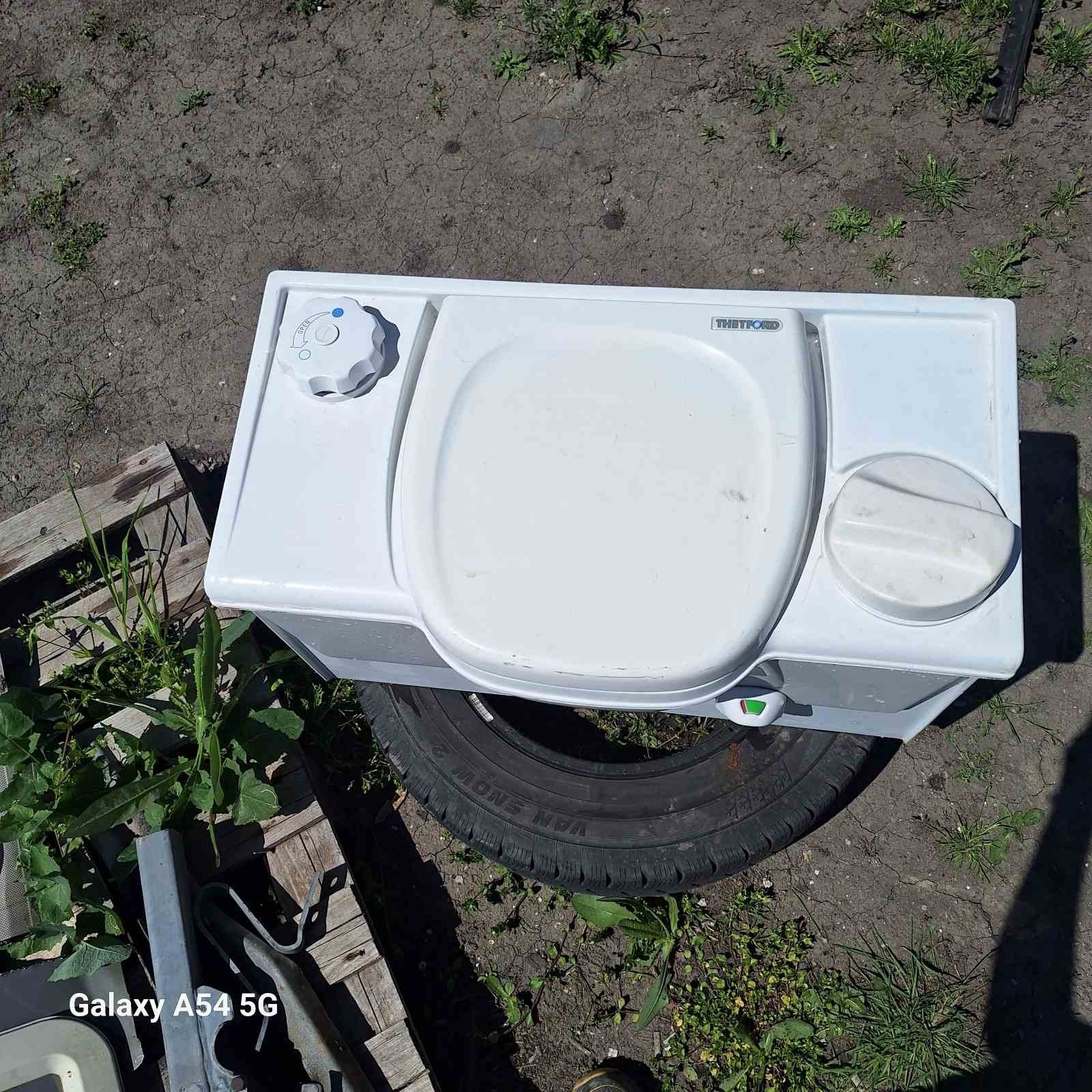 Thetford C4-L COMPLETE SET + Waste Cassette / Wohnwagen Toilette MIT KASSETTE