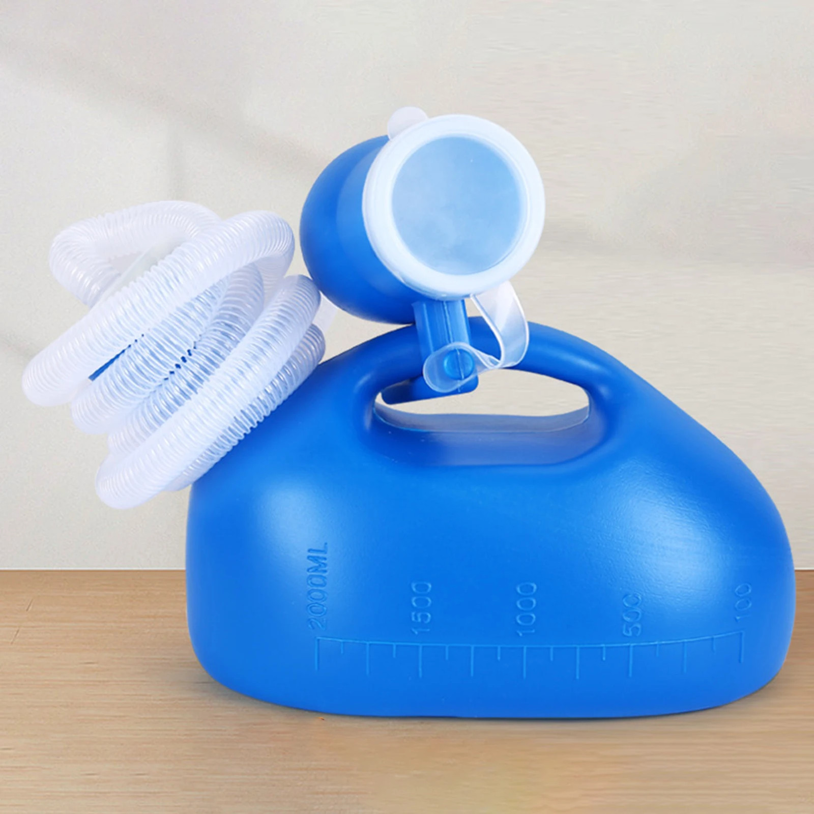 2000Ml Thick Male Urinal with Lid Outdoor Survival Tools Portable Pee Bottle for