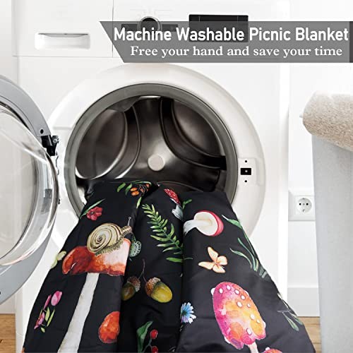 Picnic Blankets Waterproof Foldable,60’‘x80” Portable Dual Layers Mushroom
