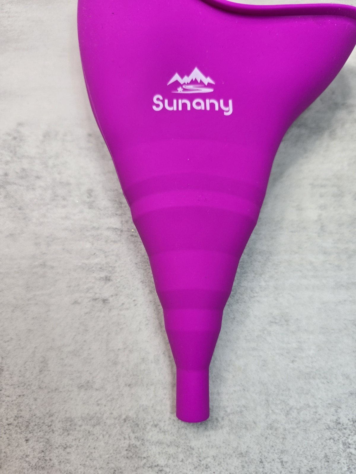 Women Reusable Pee Funnel Purple Hiking Urination Indoor Outdoor Travel NEW