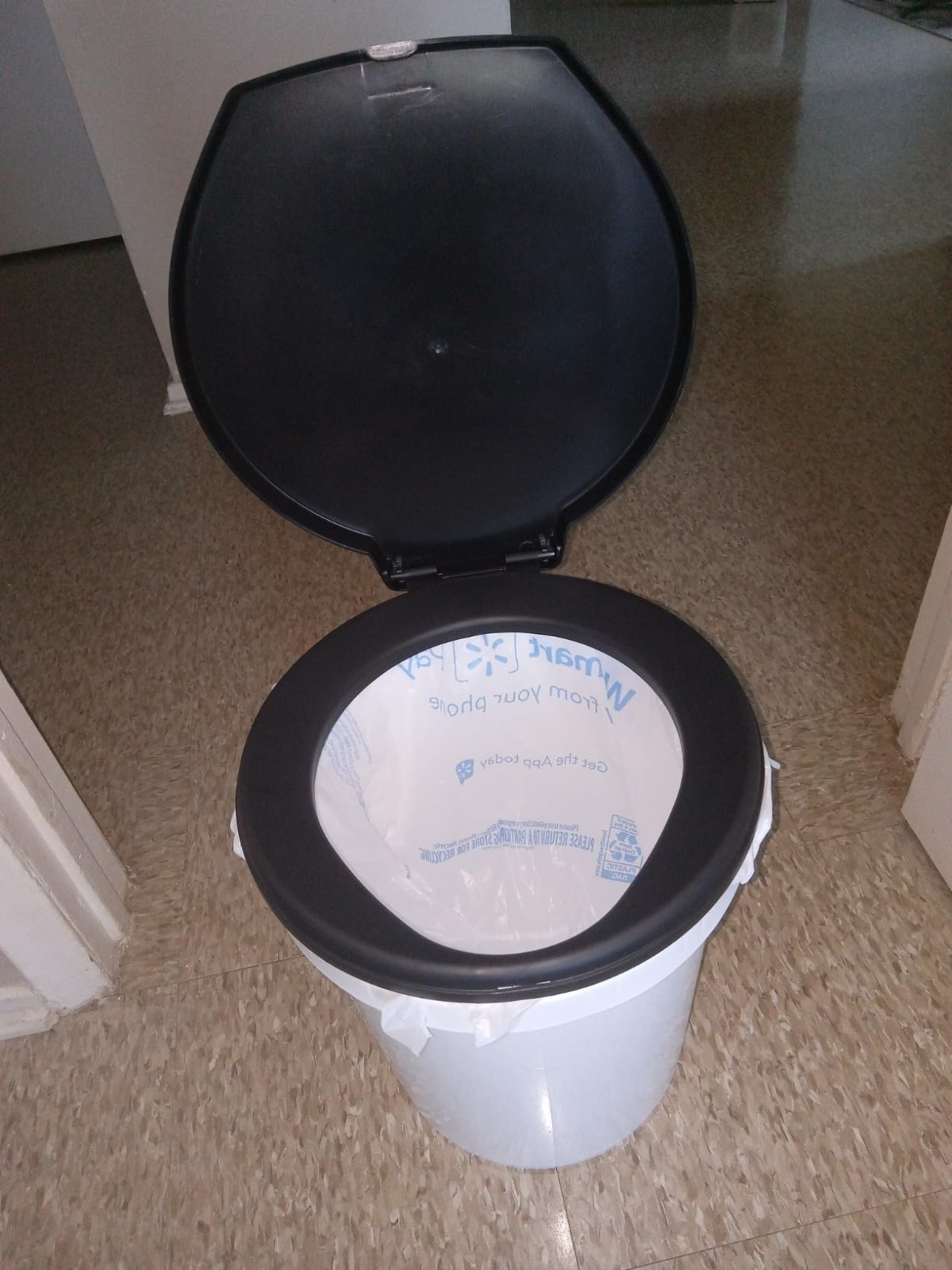 Camping Portable Toilet Seat Snap-On for 5 Gallon Bucket Emergency Loo Cover New