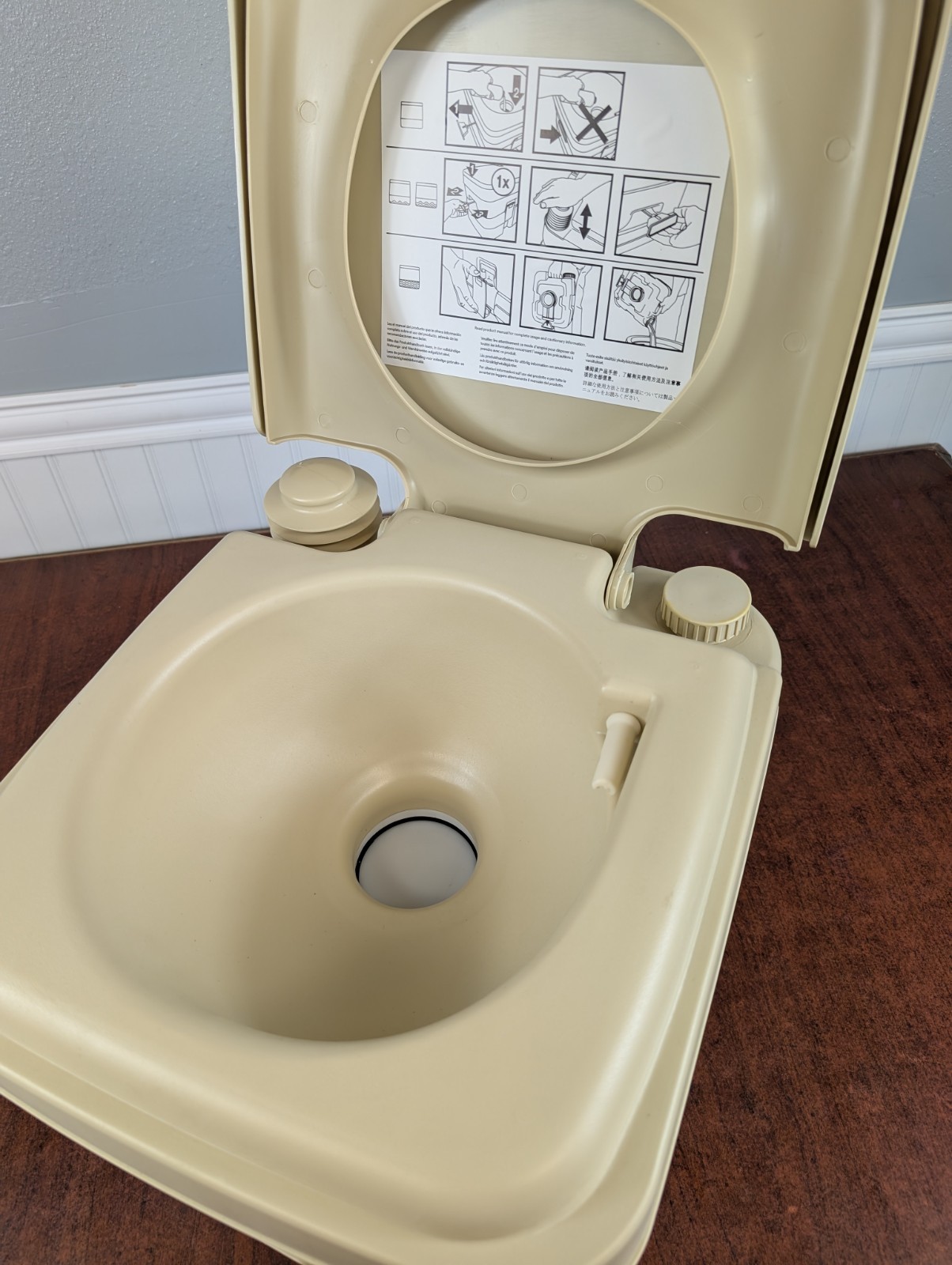 Dometic Series 960 2.5 Gallon Capacity Portable Toilet Head Camping Off Grid