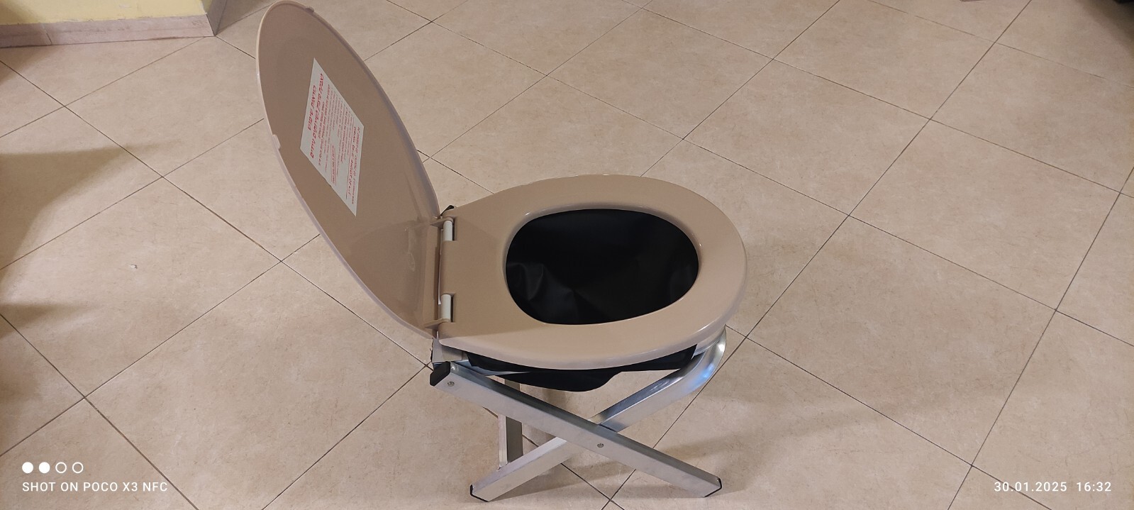 Portable Folding Toilet Seat Chair for Outdoor Camping Park Travel with Lid NEW