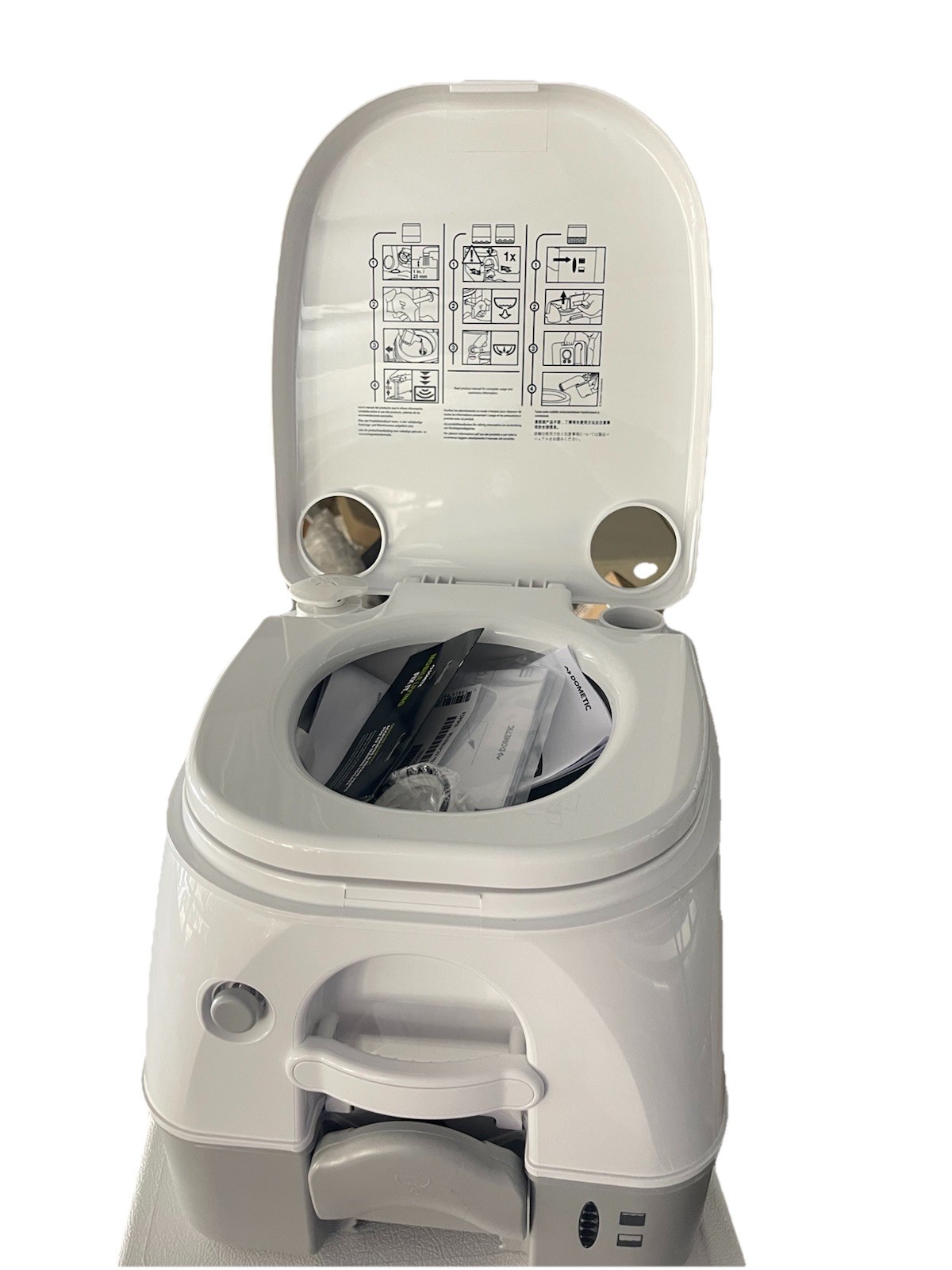 Dometic Portable Toilet 2.6 Gallon 972
