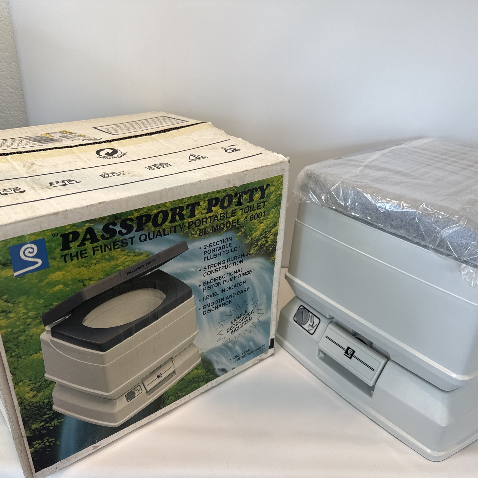 NEW Passport Potty 8L SpaceSaver Portable Toilet #6001 – 2.1 US Gallons USA NIB