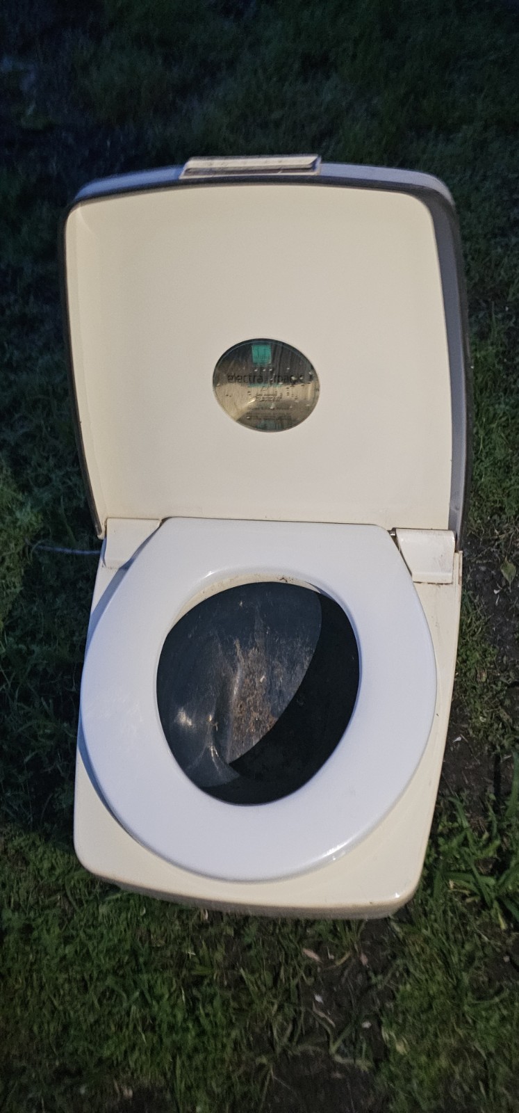 Electra Magic EM-2000 Portable RV Camping Toilet, Gravity Flush, White 2.5/3.5