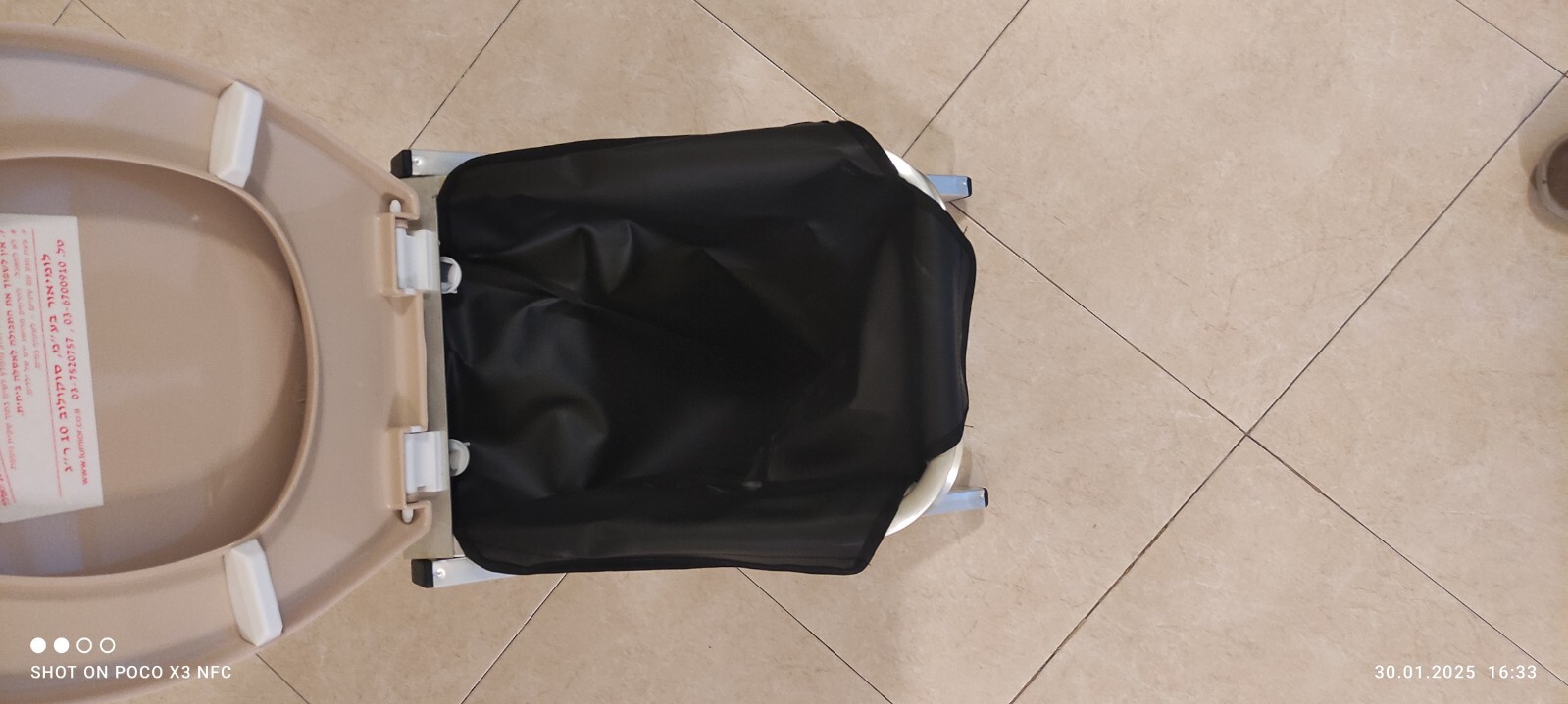 Portable Folding Toilet Seat Chair for Outdoor Camping Park Travel with Lid NEW